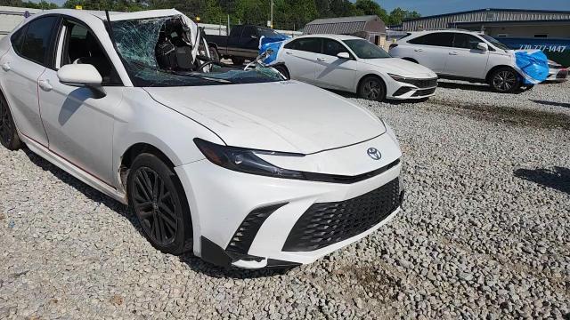 2025 Toyota Camry Se - zdjęcie 13