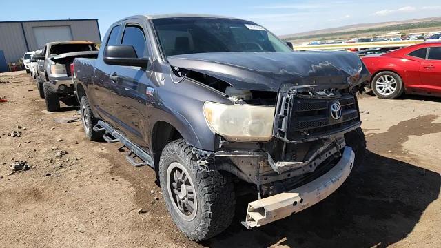 2013 Toyota Tundra Double Cab Sr5 - zdjęcie 14