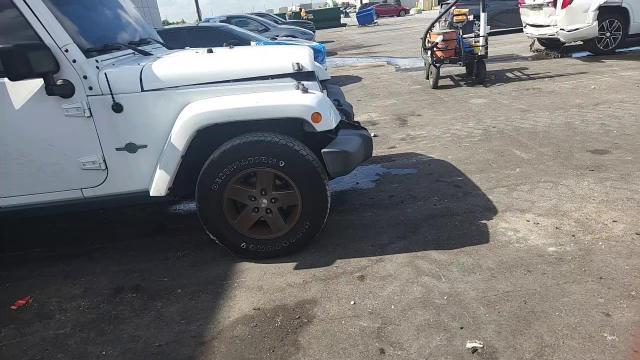 2015 Jeep Wrangler Unlimited Sport - zdjęcie 13