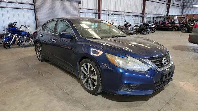 2017 Nissan Altima 2.5 Sr - zdjęcie 13