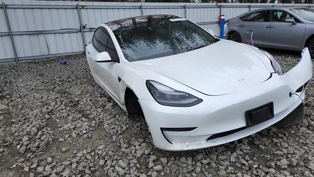 2023 Tesla Model 3 - zdjęcie 13
