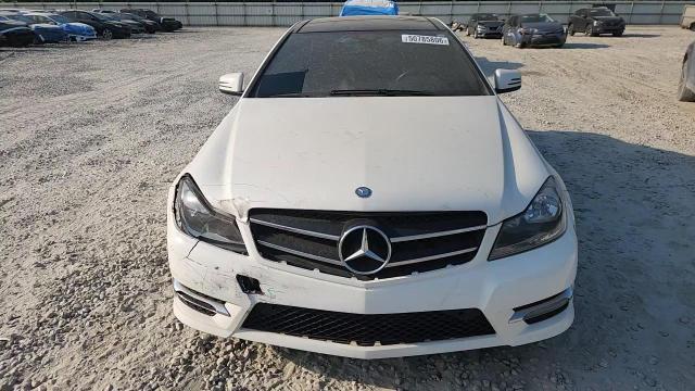 2013 Mercedes-Benz C 250 - zdjęcie 13