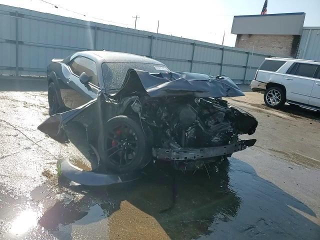 2021 Dodge Challenger R - zdjęcie 14
