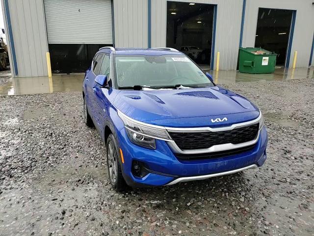 2023 Kia Seltos S - zdjęcie 14