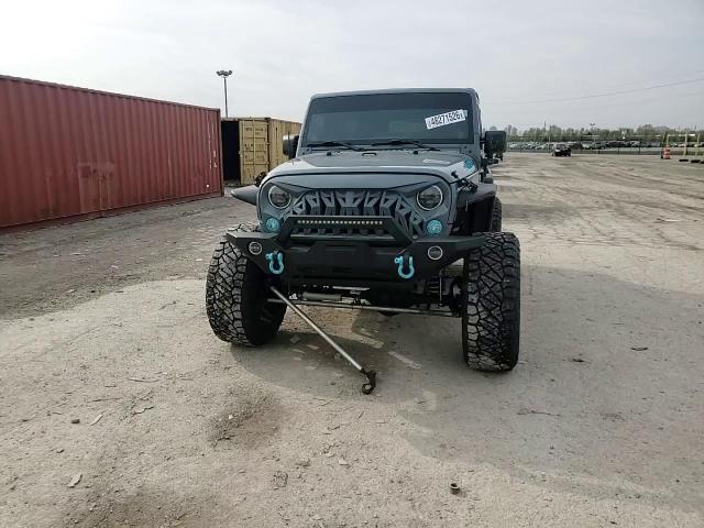 2014 Jeep Wrangler Unlimited Rubicon - zdjęcie 14