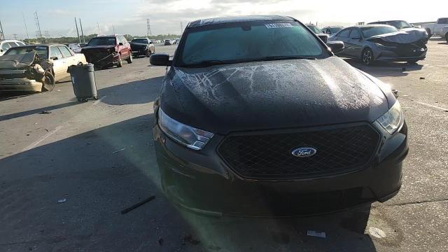 2017 Ford Taurus Police Interceptor - zdjęcie 13