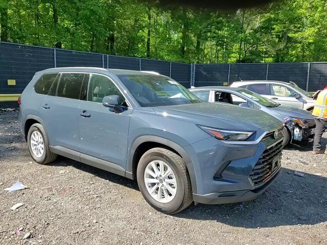 2026 Toyota Grand Highlander Hybrid Xle - zdjęcie 14