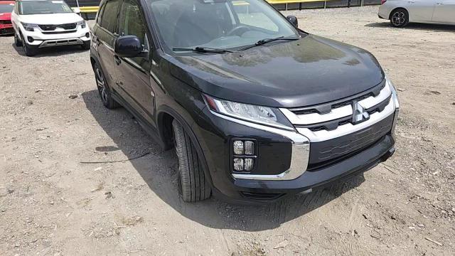 2021 Mitsubishi Outlander Sport Es - zdjęcie 14