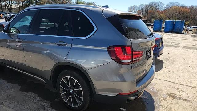 2017 BMW X5 xDrive35I - zdjęcie 14