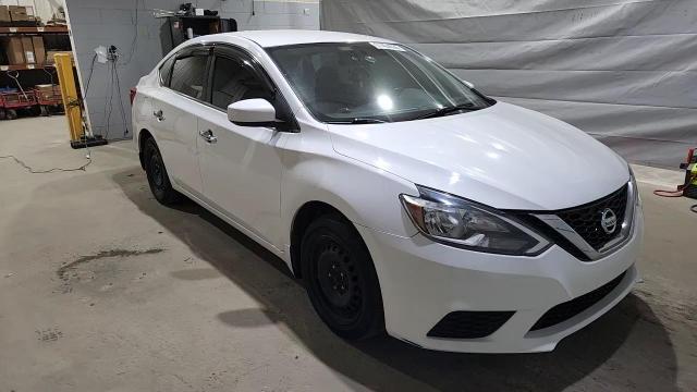 2017 Nissan Sentra S - zdjęcie 13
