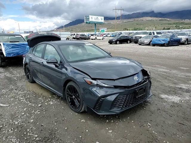 2025 Toyota Camry Se - zdjęcie 13