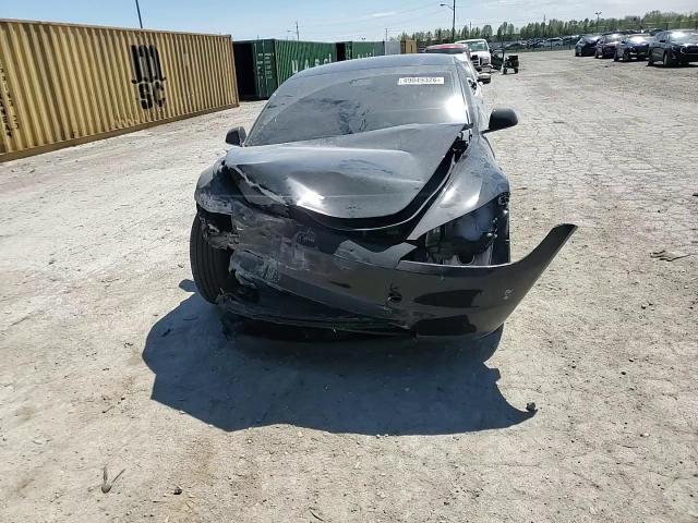 2025 Tesla Model 3 - zdjęcie 13