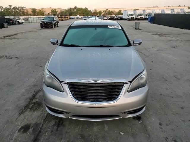 2014 Chrysler 200 Touring - zdjęcie 13