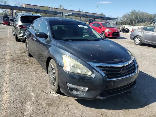 2013 Nissan Altima 2.5 S - zdjęcie 14