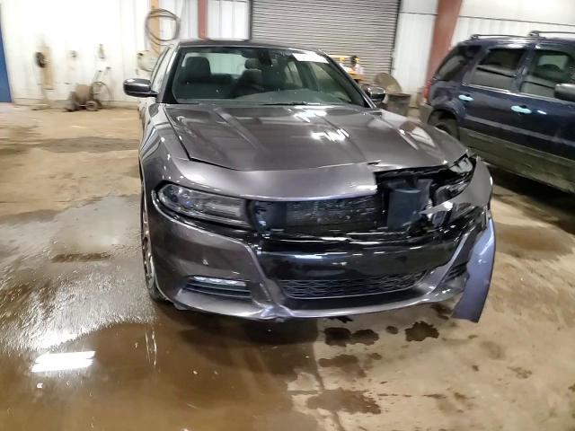 2016 Dodge Charger Sxt - zdjęcie 13