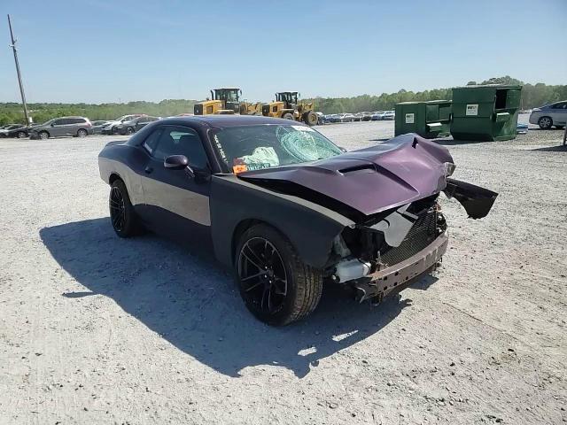 2022 Dodge Challenger Sxt - zdjęcie 13