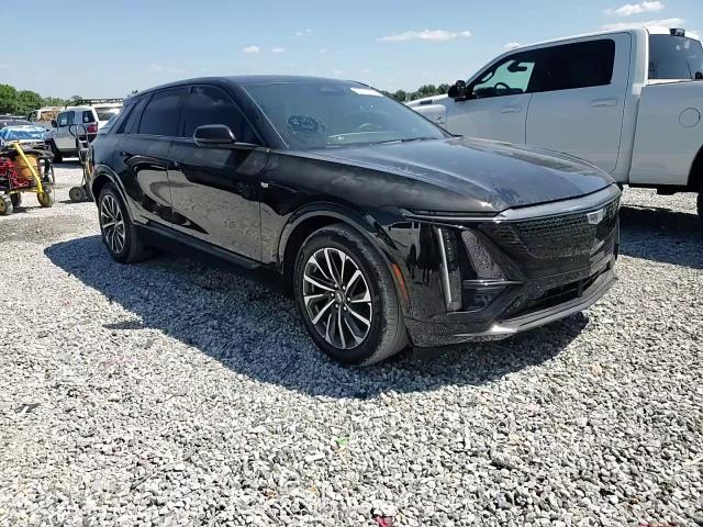 2024 Cadillac Lyriq Sport - zdjęcie 15
