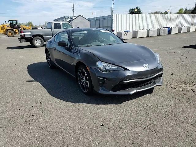2017 Toyota 86 Base - zdjęcie 13