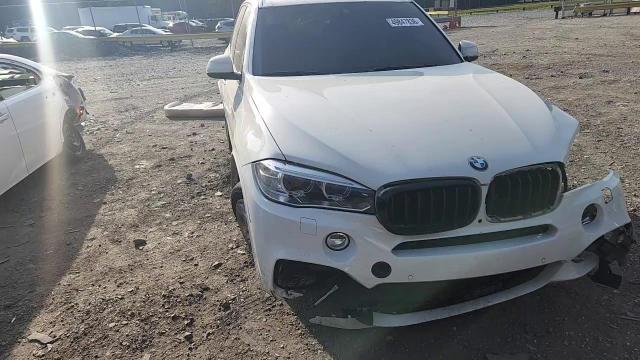 2015 BMW X5 xDrive50I - zdjęcie 14