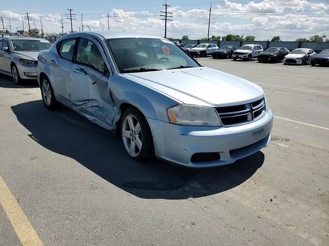 2013 Dodge Avenger Se - zdjęcie 13