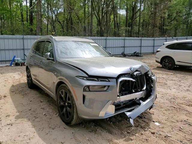 2025 BMW X7 xDrive40I - zdjęcie 14