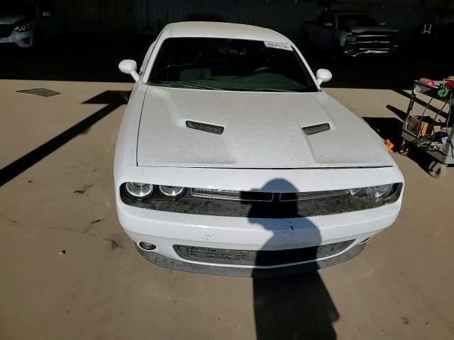 2017 Dodge Challenger R - zdjęcie 15