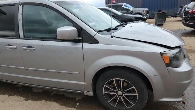 2017 Dodge Grand Caravan Gt - zdjęcie 15