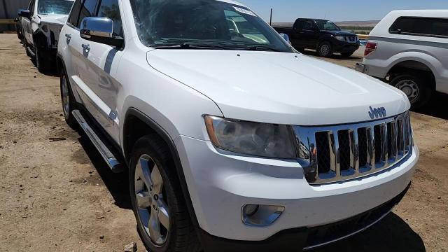 2013 Jeep Grand Cherokee Overland - zdjęcie 13