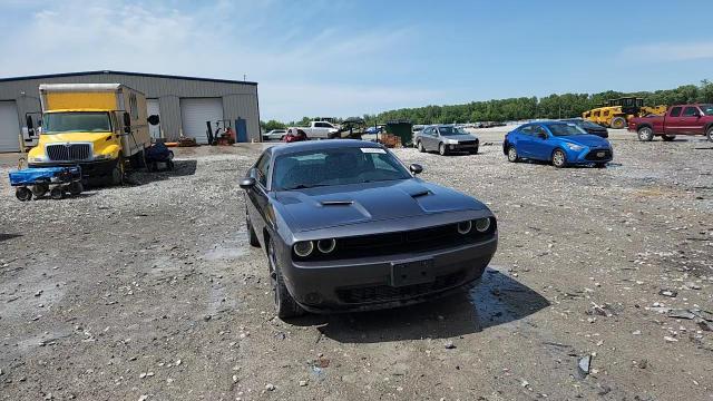 2019 Dodge Challenger Sxt - zdjęcie 13