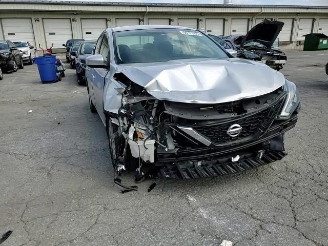 2019 Nissan Sentra Sv - zdjęcie 13