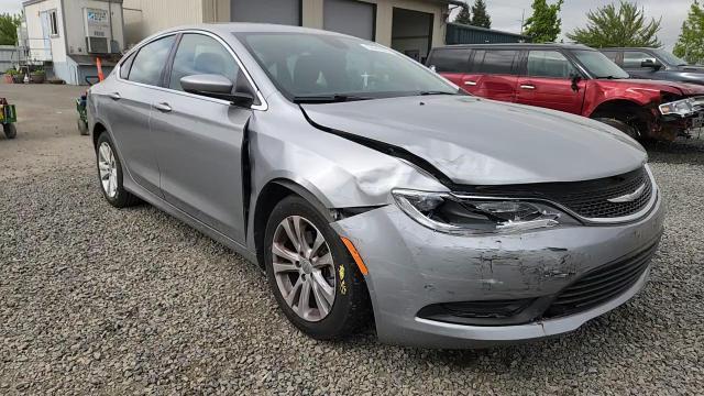 2016 Chrysler 200 Lx - zdjęcie 13