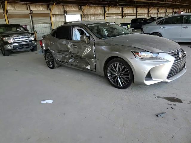 2019 Lexus Is - zdjęcie 13