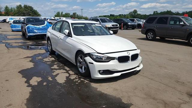 2013 BMW 320 I xDrive - zdjęcie 14