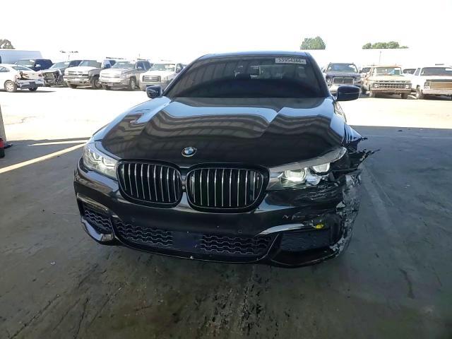 2016 BMW 740 I - zdjęcie 13