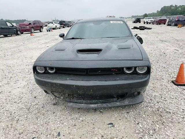 2021 Dodge Challenger R - zdjęcie 13