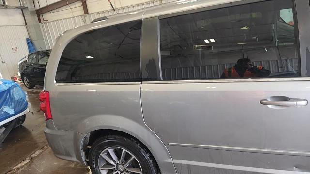 2017 Dodge Grand Caravan Sxt - zdjęcie 14