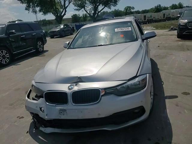 2017 BMW 320 Xi - zdjęcie 13