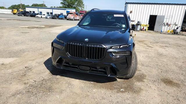 2025 BMW X7 xDrive40I - zdjęcie 14