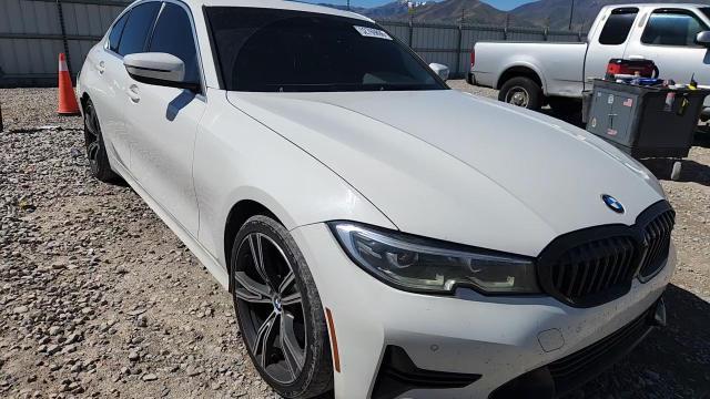 2021 BMW 330I - zdjęcie 13
