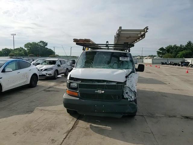 2015 Chevrolet Express G2500 - zdjęcie 14