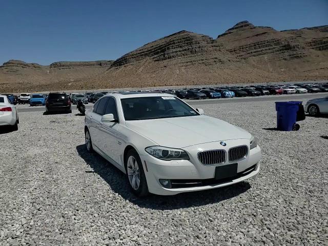 2013 BMW 528 I - zdjęcie 13