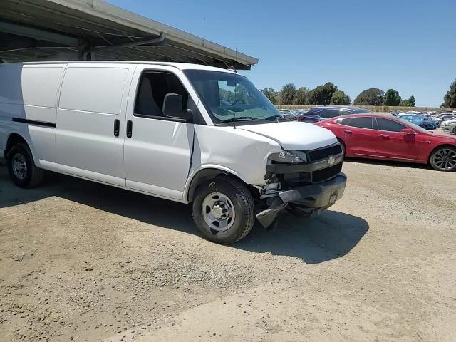 2020 Chevrolet Express G2500 - zdjęcie 13