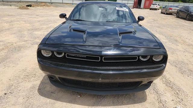 2015 Dodge Challenger Sxt - zdjęcie 13