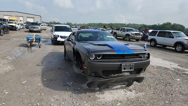 2017 Dodge Challenger Sxt - zdjęcie 13