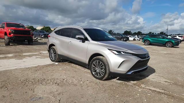 2022 Toyota Venza Xle - zdjęcie 13