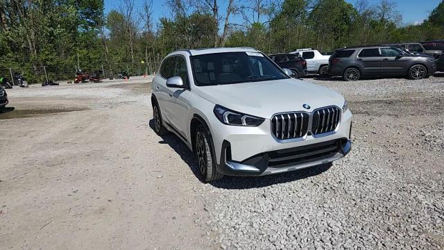 2023 BMW X1 xDrive28I - zdjęcie 14