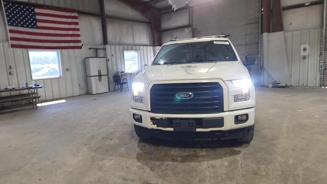 2017 Ford F150 Supercrew - zdjęcie 14