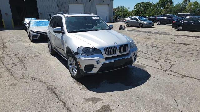 2013 BMW X5 xDrive35I - zdjęcie 14