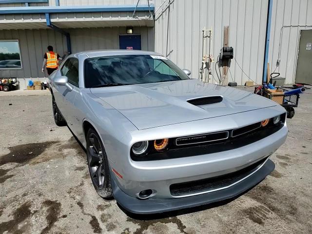 2019 Dodge Challenger R - zdjęcie 13