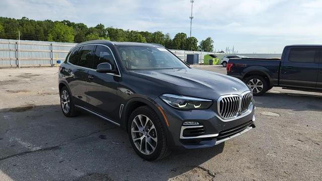 2021 BMW X5 xDrive40I - zdjęcie 14